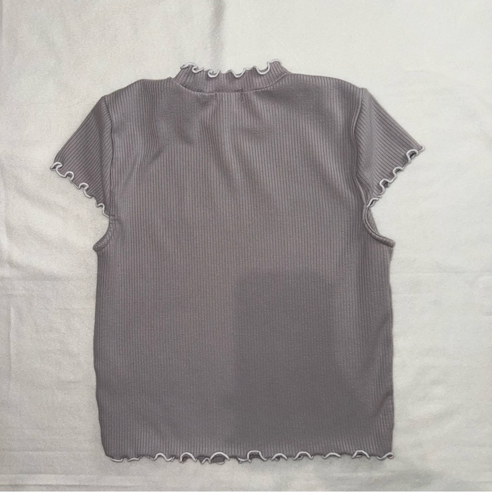 Sunday Best Ribbed Lettuce Trim Tee (XS) - Picture 6 of 6